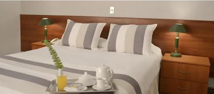 Hotel Imperio Сантяго Екстериор снимка